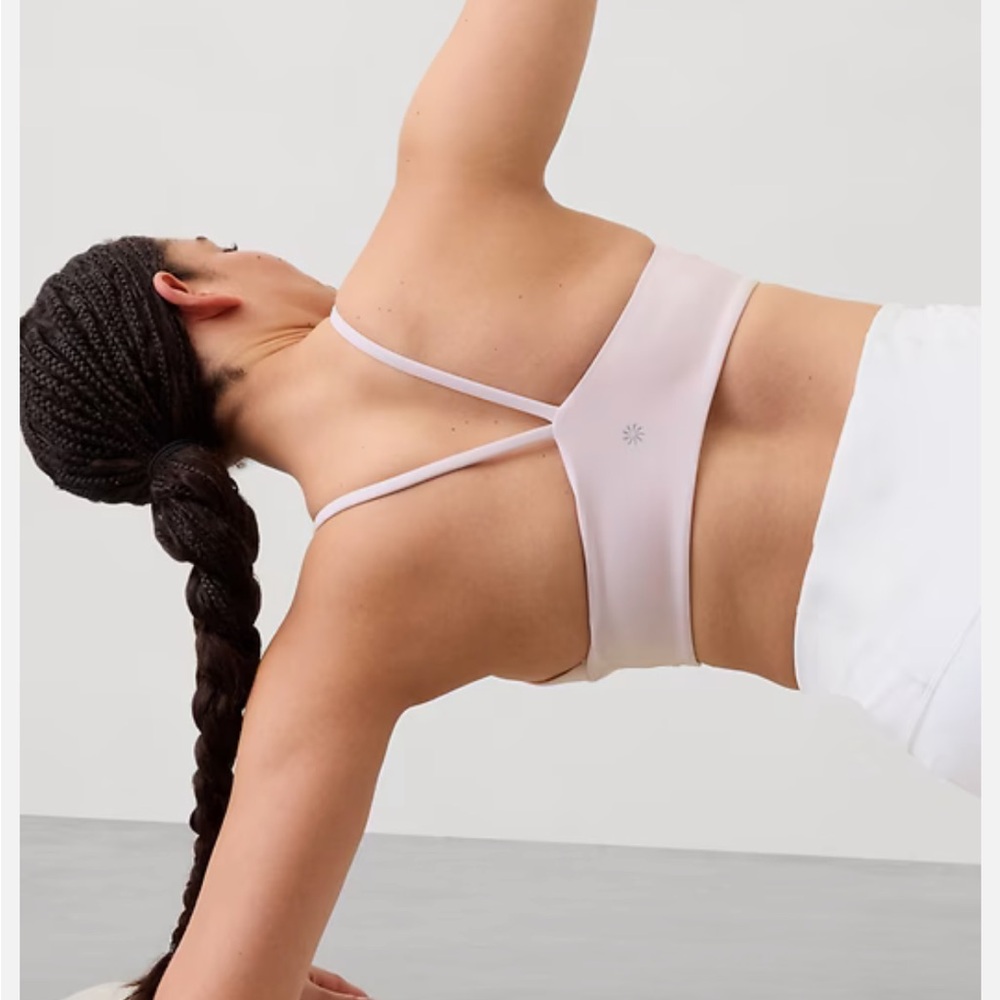 ATHLETA Transcend Scoop Sports Bra Soft Pink Strappy Back Large